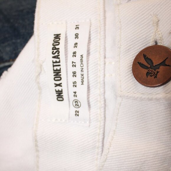 NWT One Teaspoon White Awesome Baggies Size 23 Distressed - Picture 4 of 6